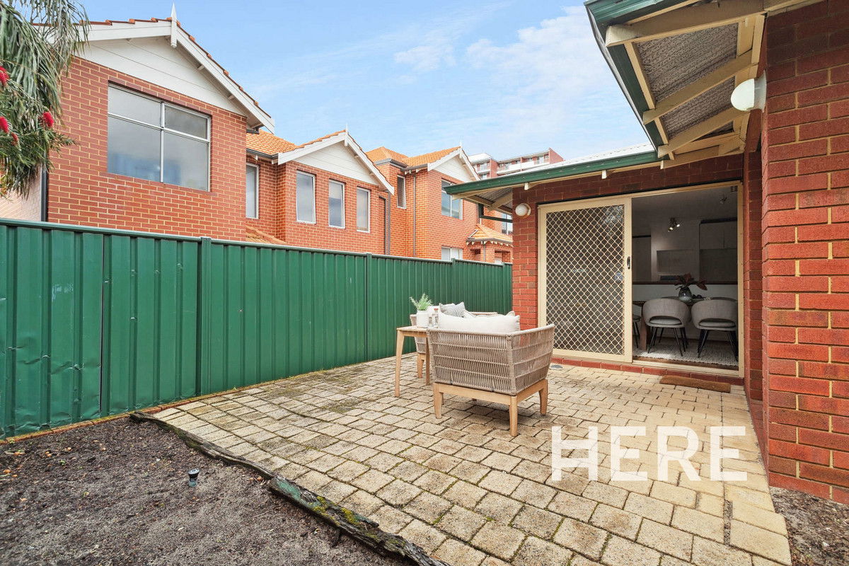 97A McMaster Street, Victoria Park  WA  6100-1