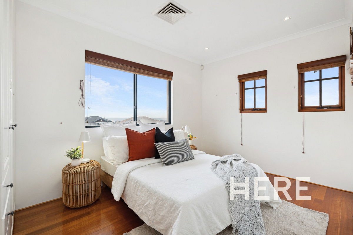 4 Birkenhead Ridge, Mindarie  WA  6030-1