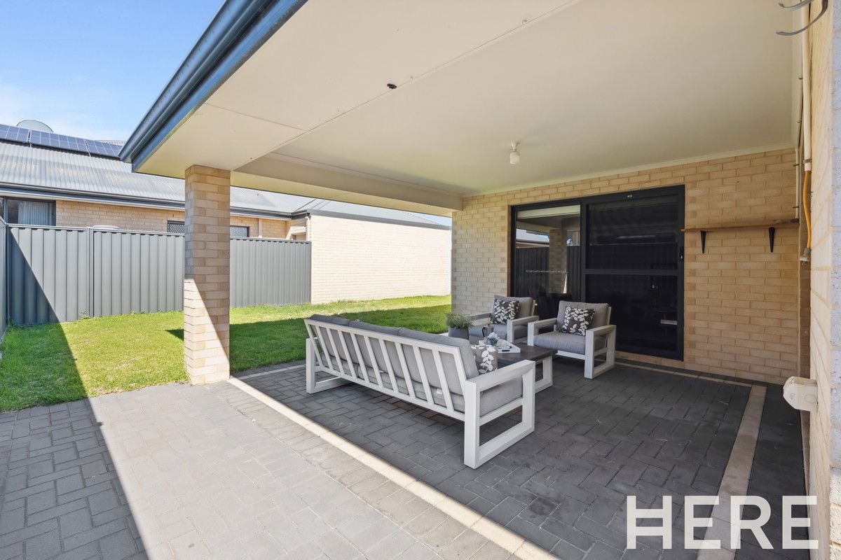 2 Marchants Street, Landsdale  WA  6065-1