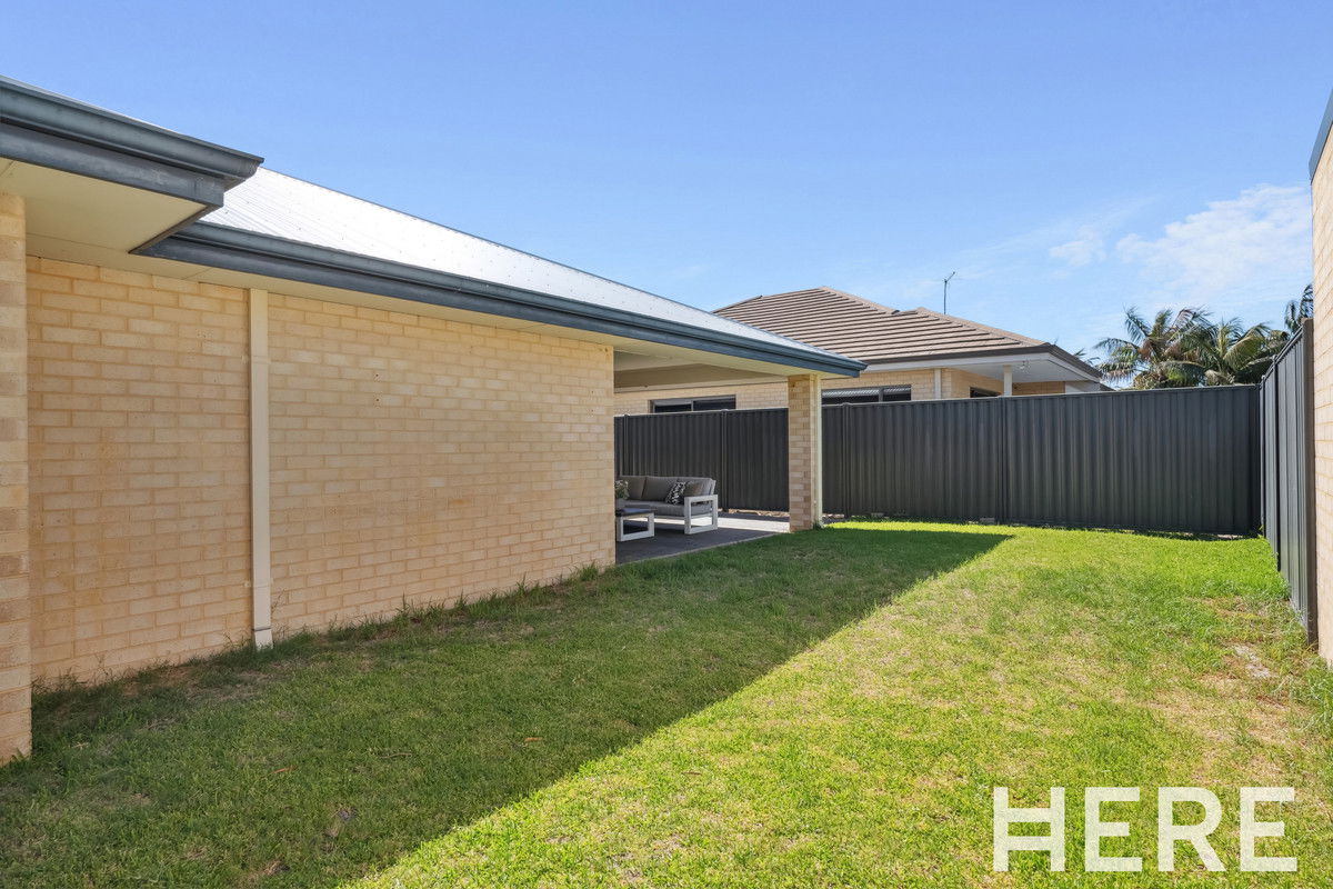 2 Marchants Street, Landsdale  WA  6065-1