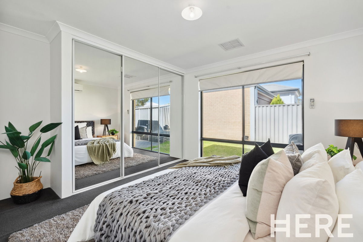 2 Marchants Street, Landsdale  WA  6065-1