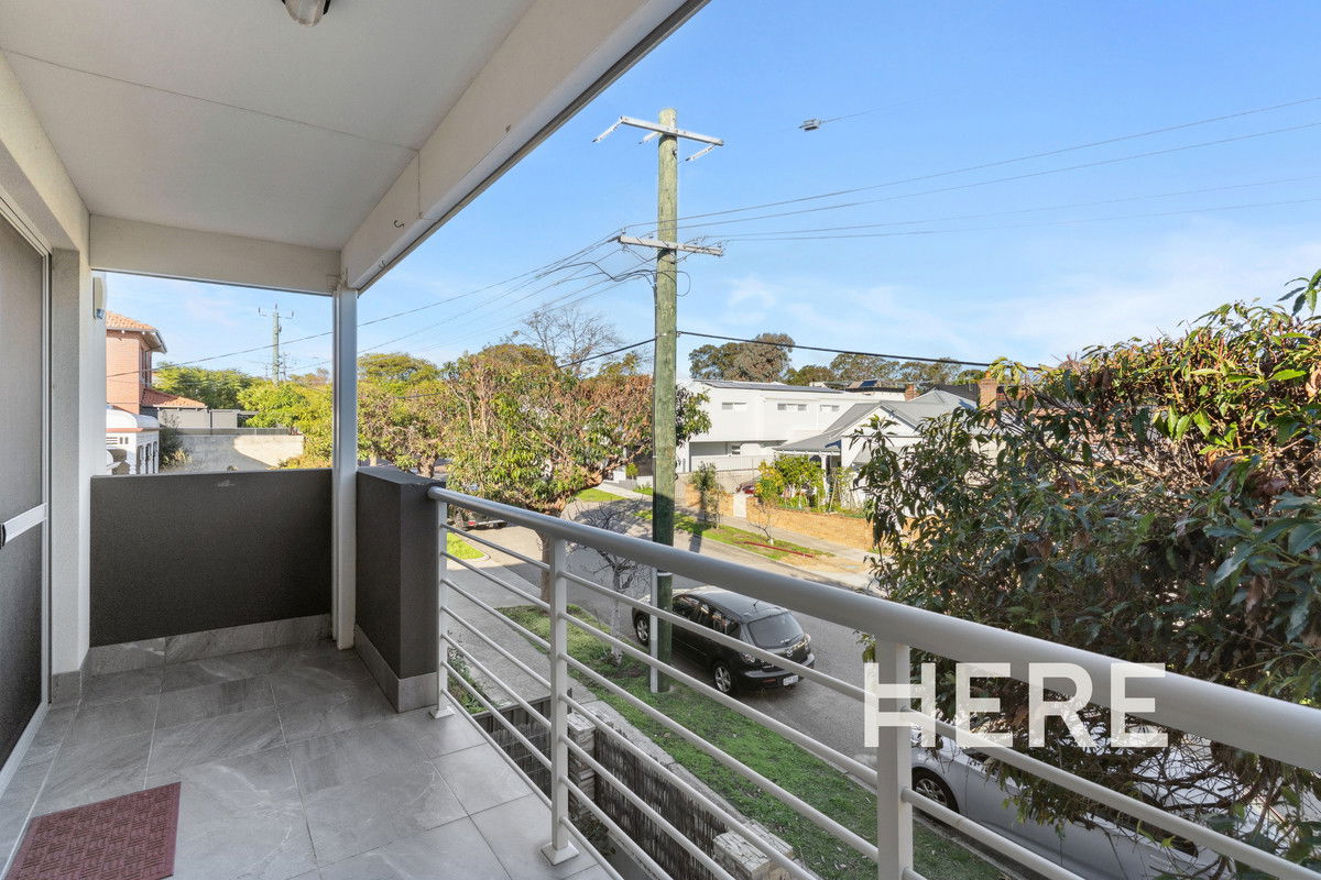 4/196 Alma Road, North Perth  WA  6006-1