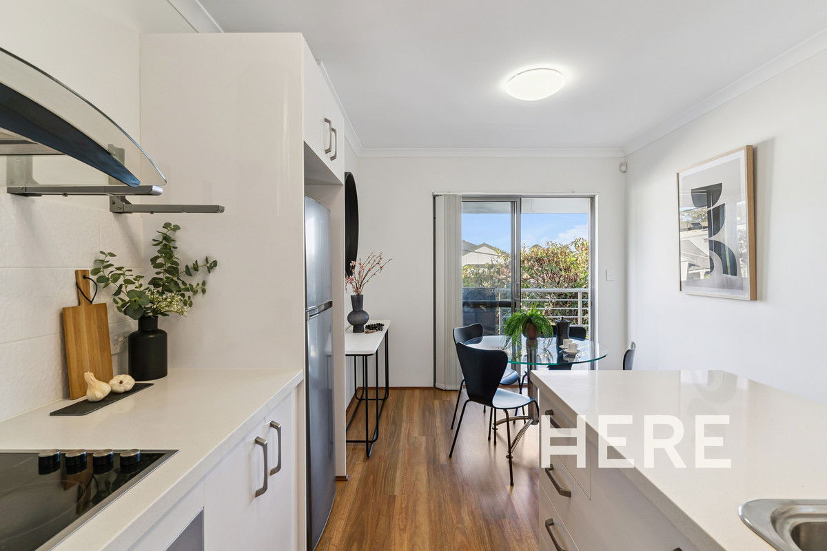 4/196 Alma Road, North Perth  WA  6006-1