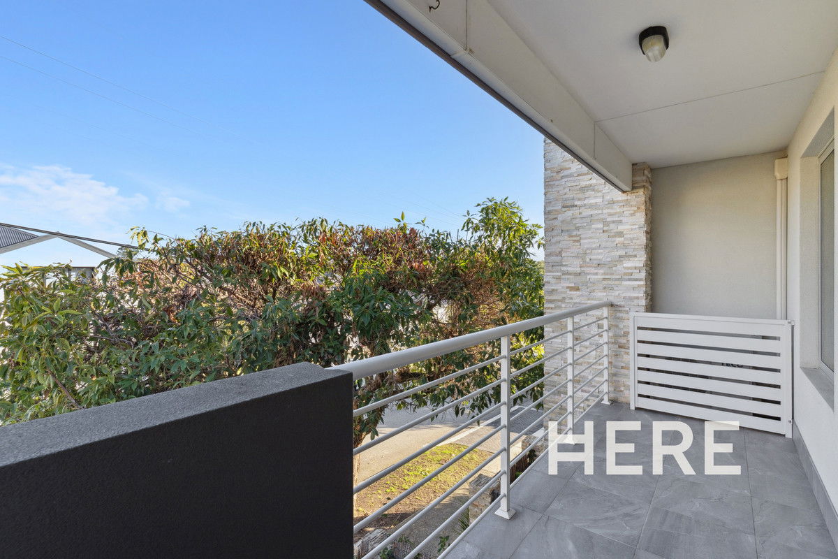 4/196 Alma Road, North Perth  WA  6006-1