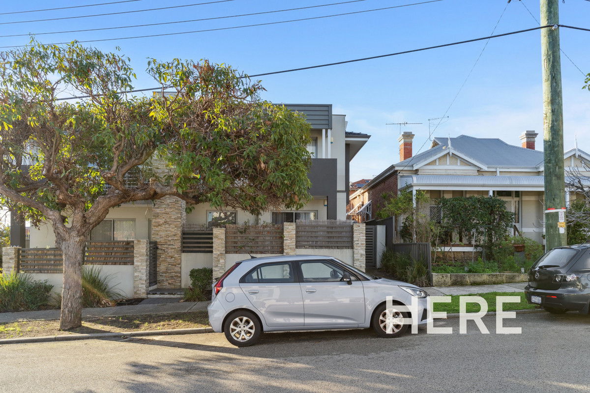 4/196 Alma Road, North Perth  WA  6006-1