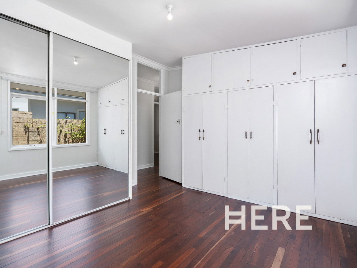 245 Anzac Terrace, BAYSWATER WA 6053-1