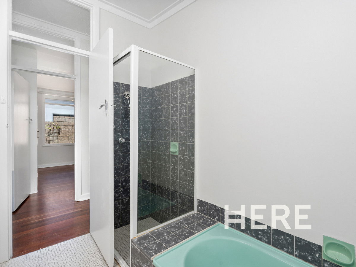 245 Anzac Terrace, BAYSWATER WA 6053-1