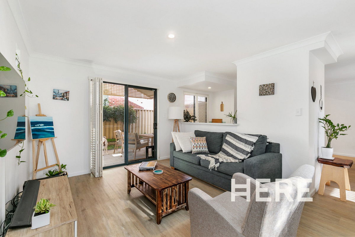 6/292 Harborne Street, GLENDALOUGH WA 6016-1