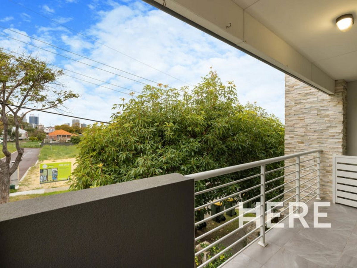 4/196 Alma Road, NORTH PERTH WA 6006-1