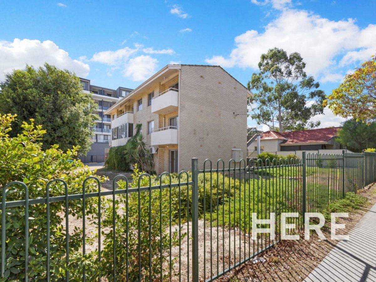 1/190 Carr Place, LEEDERVILLE WA 6007-1