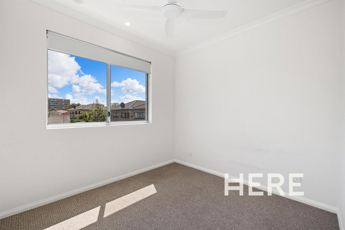 7/13 Rawlins Street, GLENDALOUGH WA 6016-1