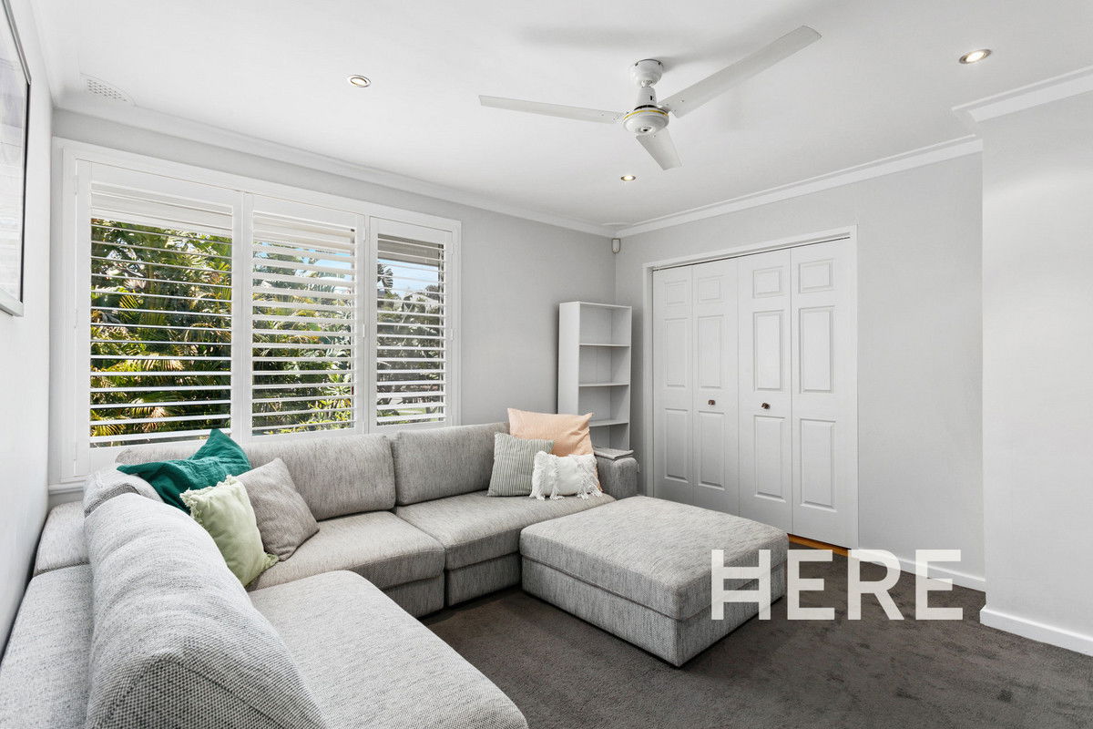 12 Jenkins Place, Wembley Downs WA 6019-1