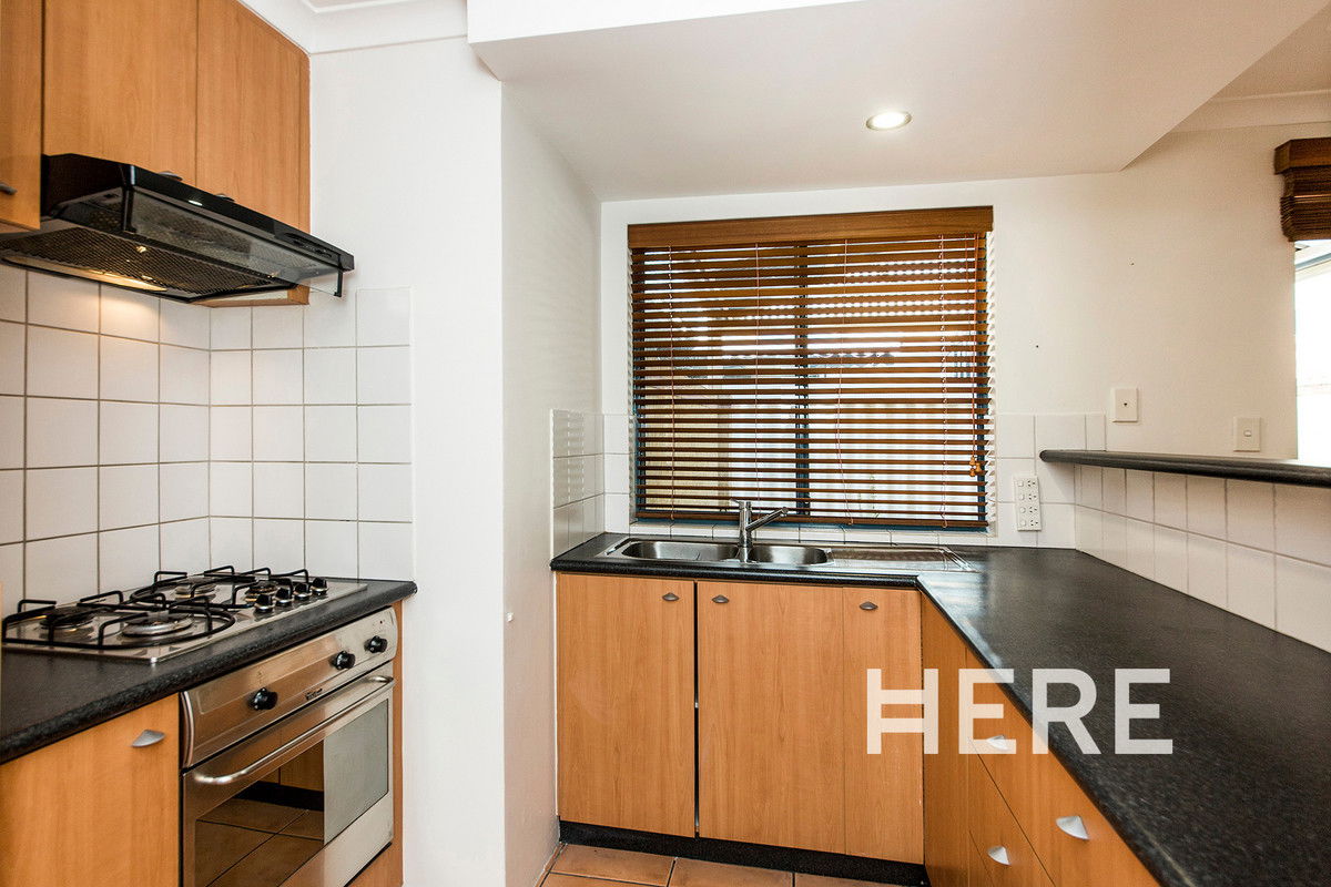 7/292 Harborne Street, GLENDALOUGH WA 6016-1