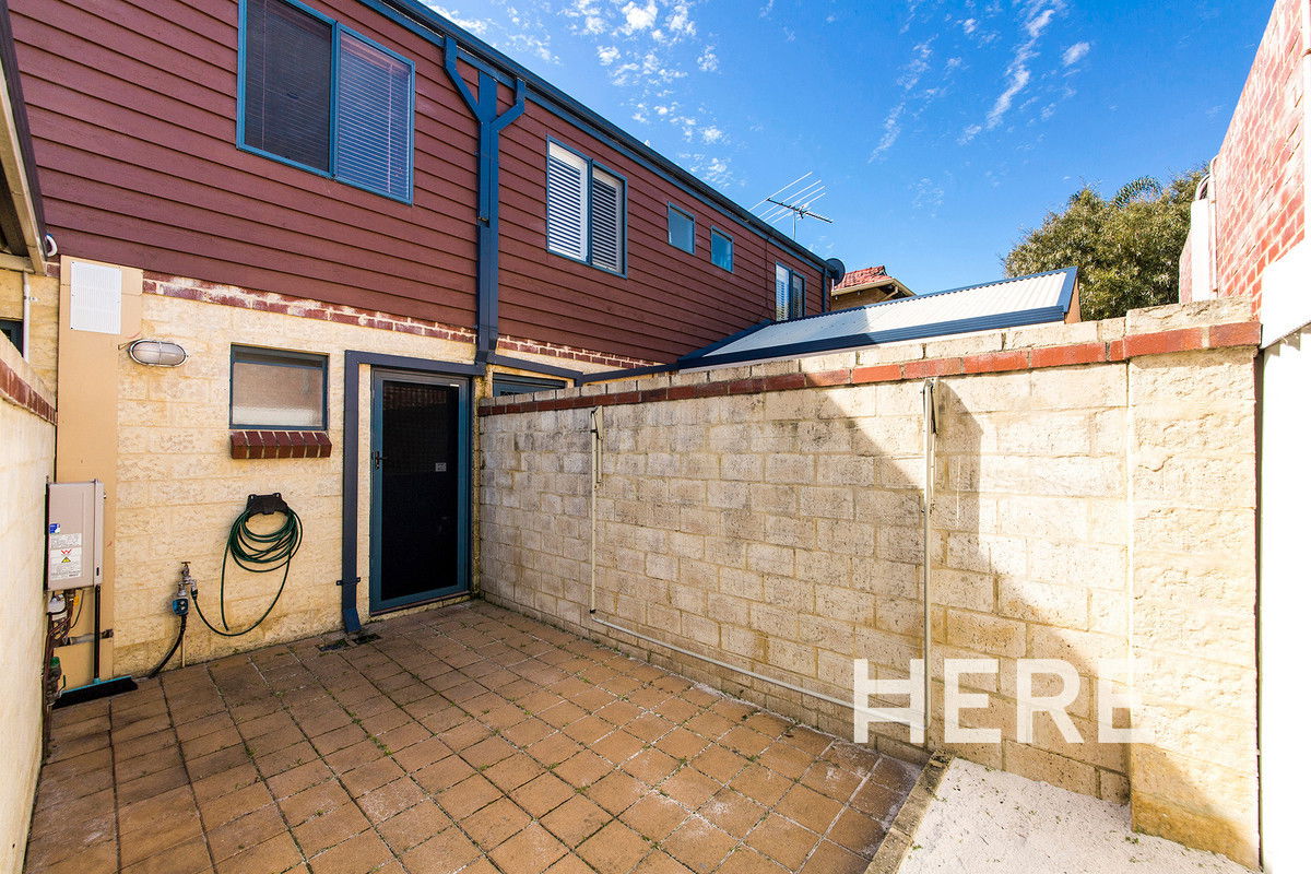 7/292 Harborne Street, GLENDALOUGH WA 6016-1