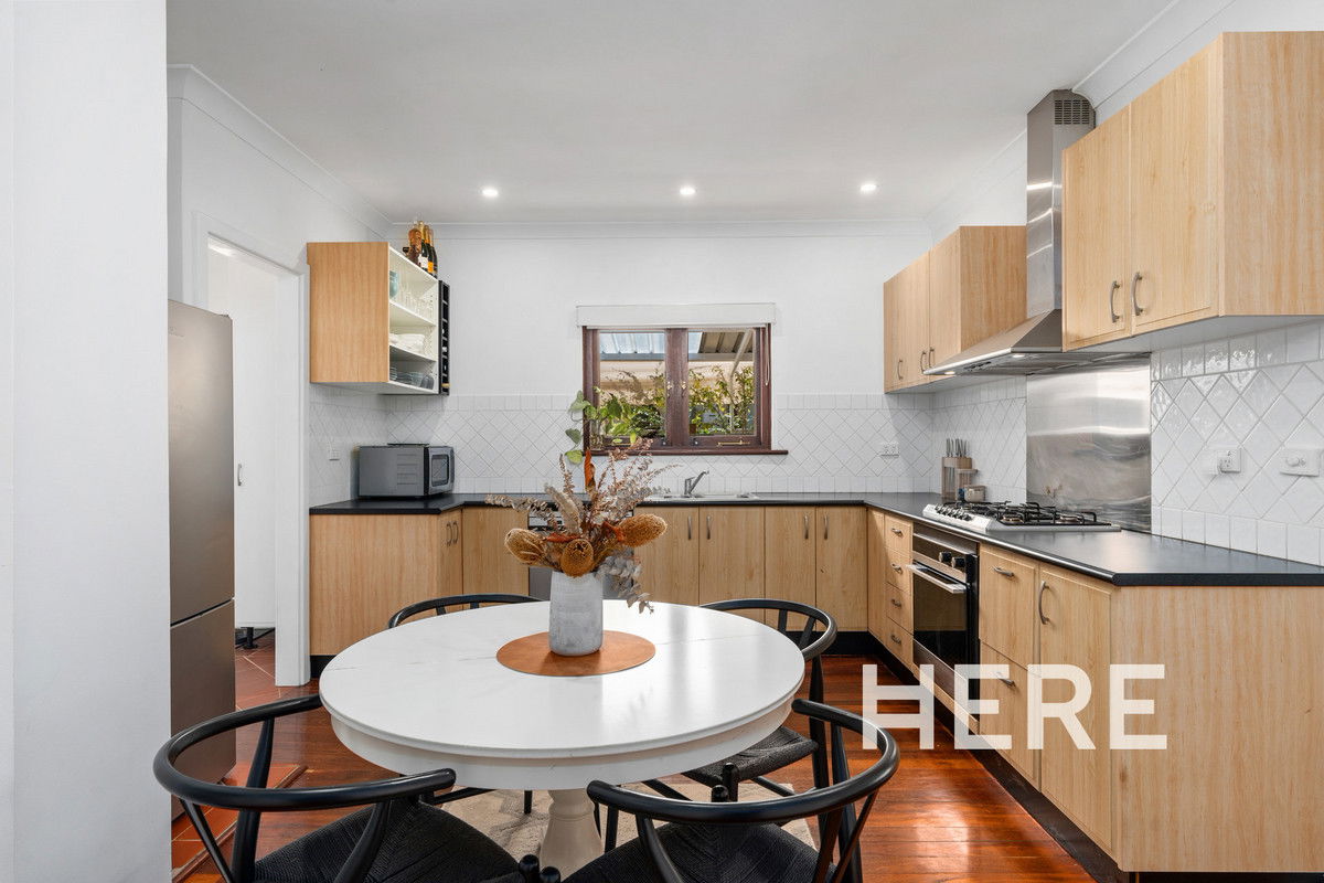 27 Lynton Street, Mount Hawthorn WA 6016-1