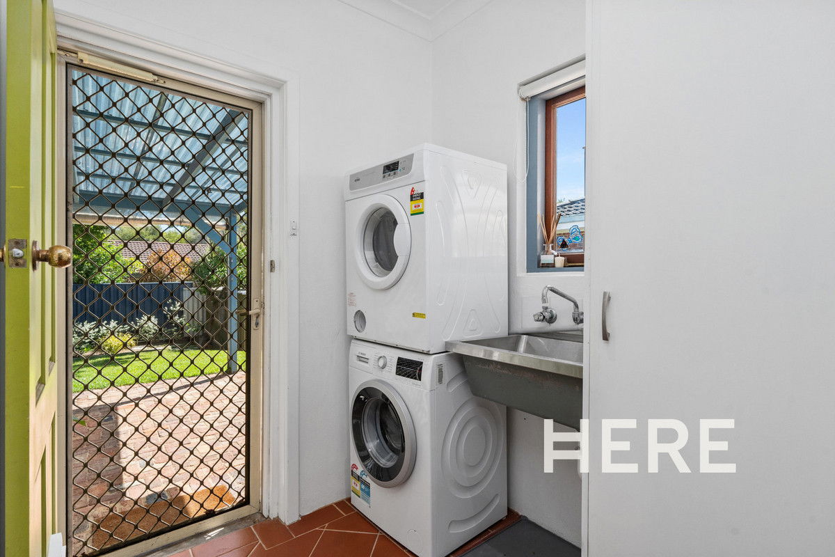 27 Lynton Street, Mount Hawthorn WA 6016-1