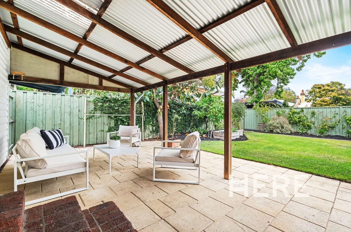 105 Herbert Road, Shenton Park WA 6008-1