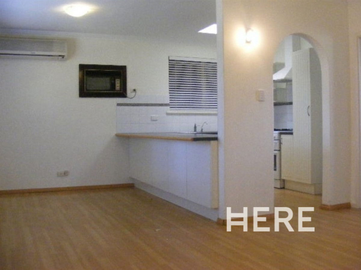 11 March Street, Gwelup WA 6018-1
