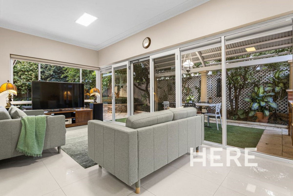 50 Matheson Road, Applecross WA 6153-1