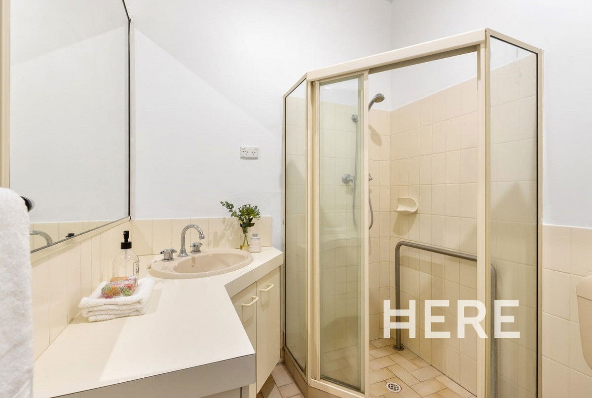 5 Wade Street, EMBLETON WA 6062-1