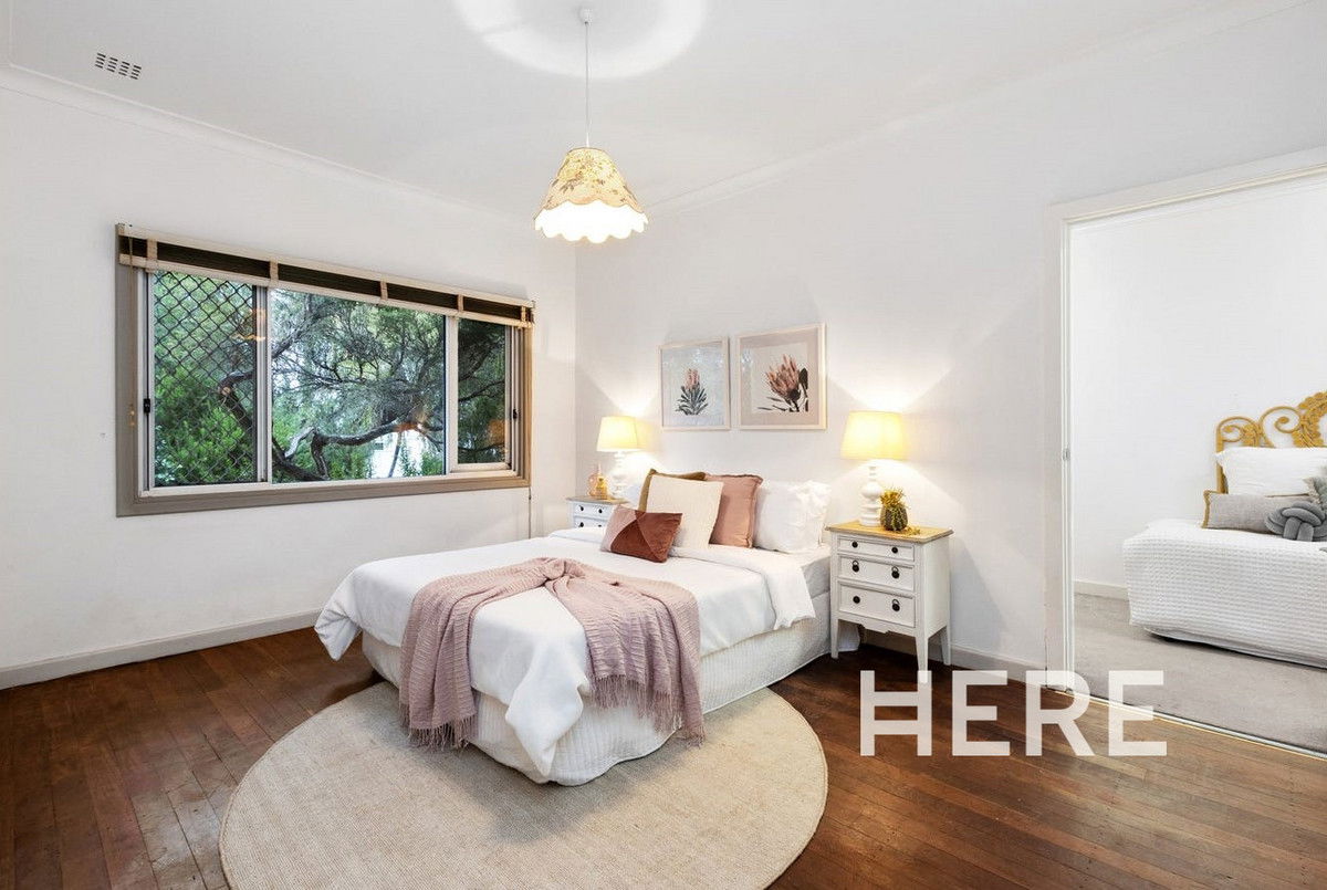 5 Wade Street, EMBLETON WA 6062-1
