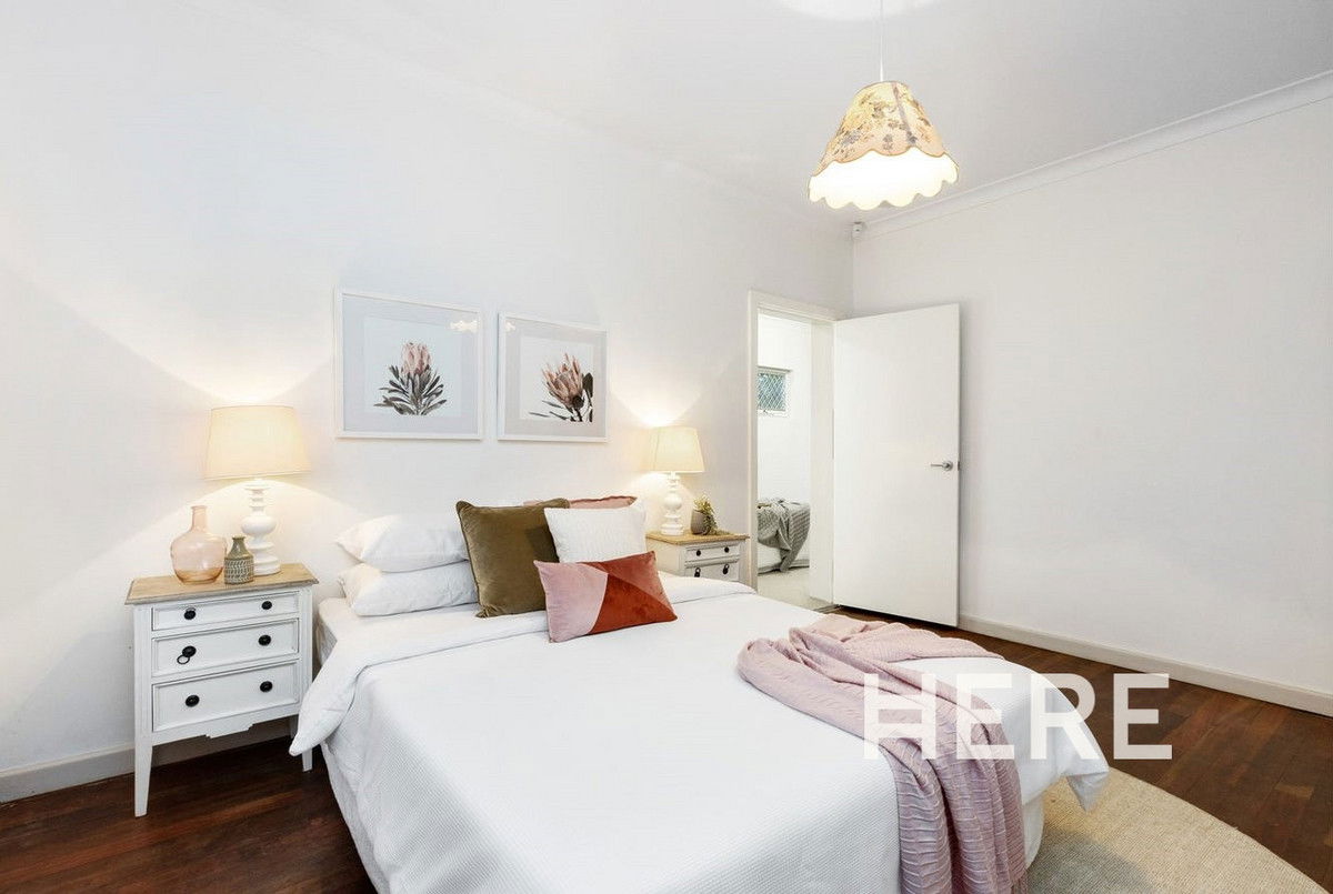 5 Wade Street, EMBLETON WA 6062-1