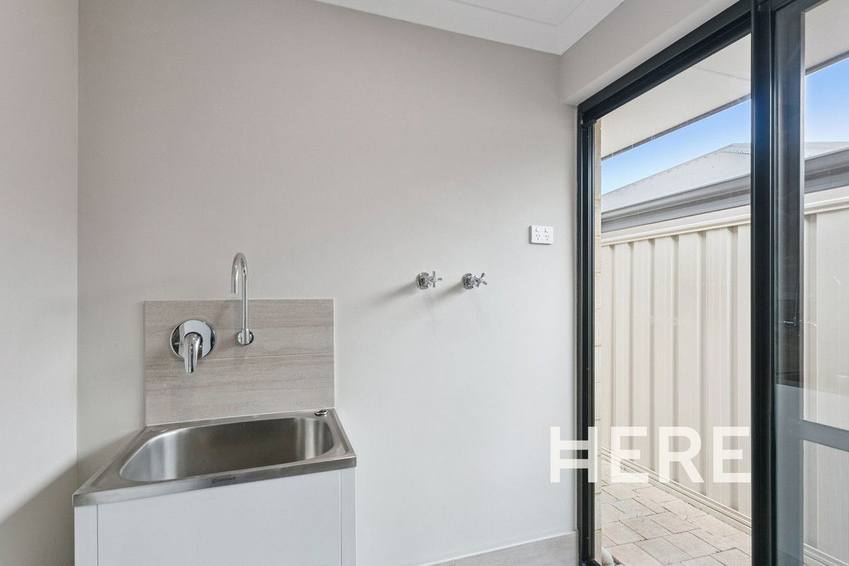 64C Sylvia Street, Nollamara WA 6061-1