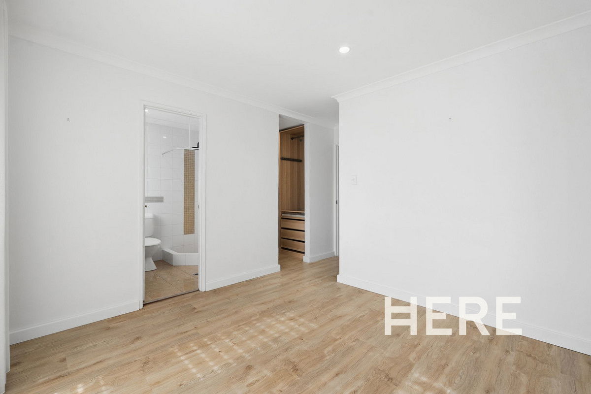11 Stokes Retreat, Clarkson WA 6030-1