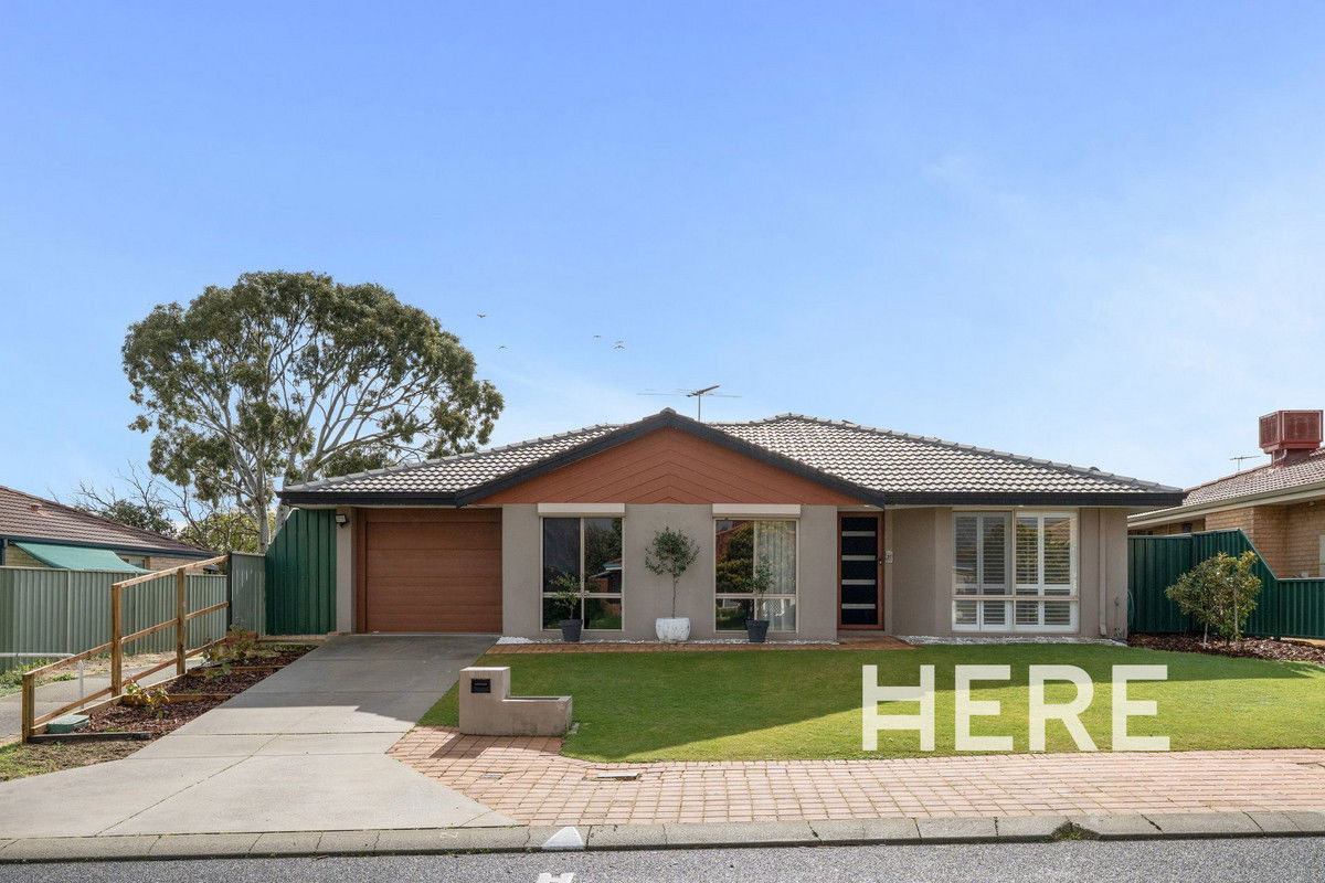 11 Stokes Retreat, Clarkson WA 6030-1
