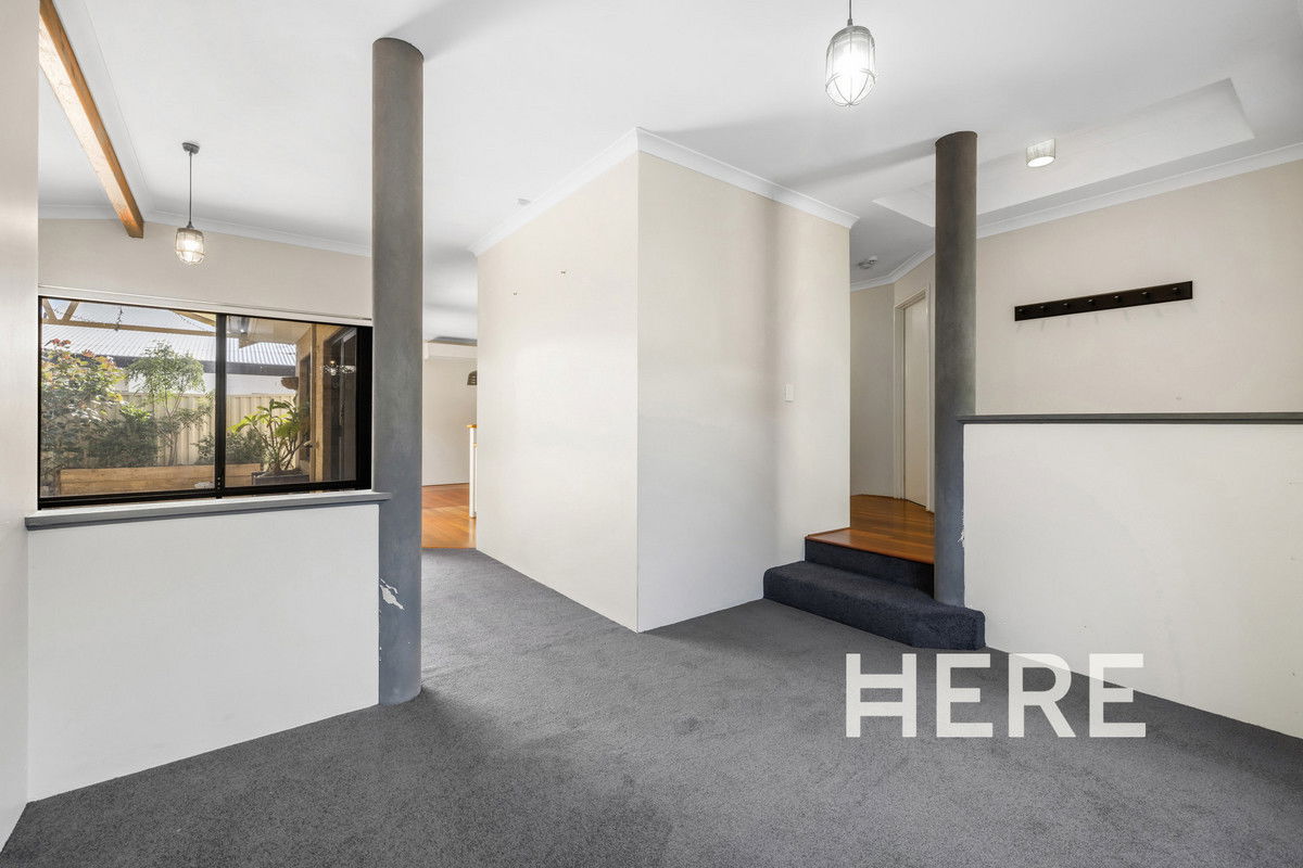 21 Wade Street, JOONDANNA WA 6060-1
