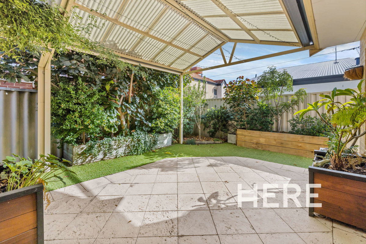 21 Wade Street, JOONDANNA WA 6060-1